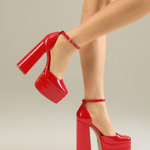 Red Fashionable Women's High Block platform Heels - Picture 8 of 9